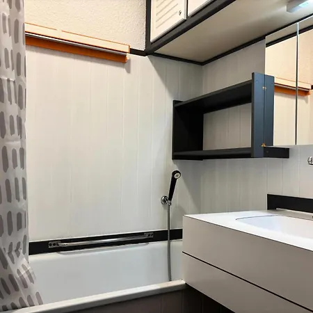 Le Crey - Pour 4 Personnes Mae-0084 *